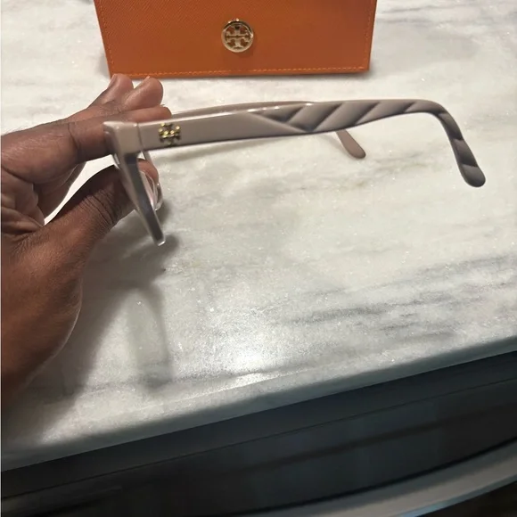 Tory Burch Eyeglasses TY2129U - Picture 3 of 6